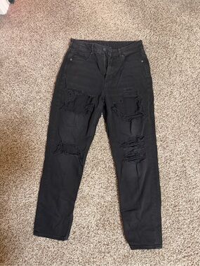 American Eagle Outfitters Black Distressed High-Rise Jeans